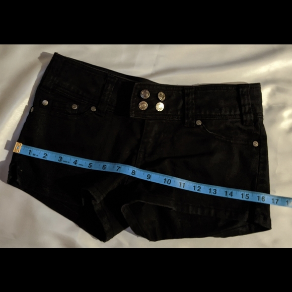 Deb Jeans women's/juniors size 3 black shorts - Picture 9 of 12